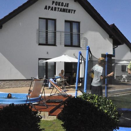 Apartamenty i Pokoje Na Letniej Ujście-Darłowskie Zewnętrze zdjęcie