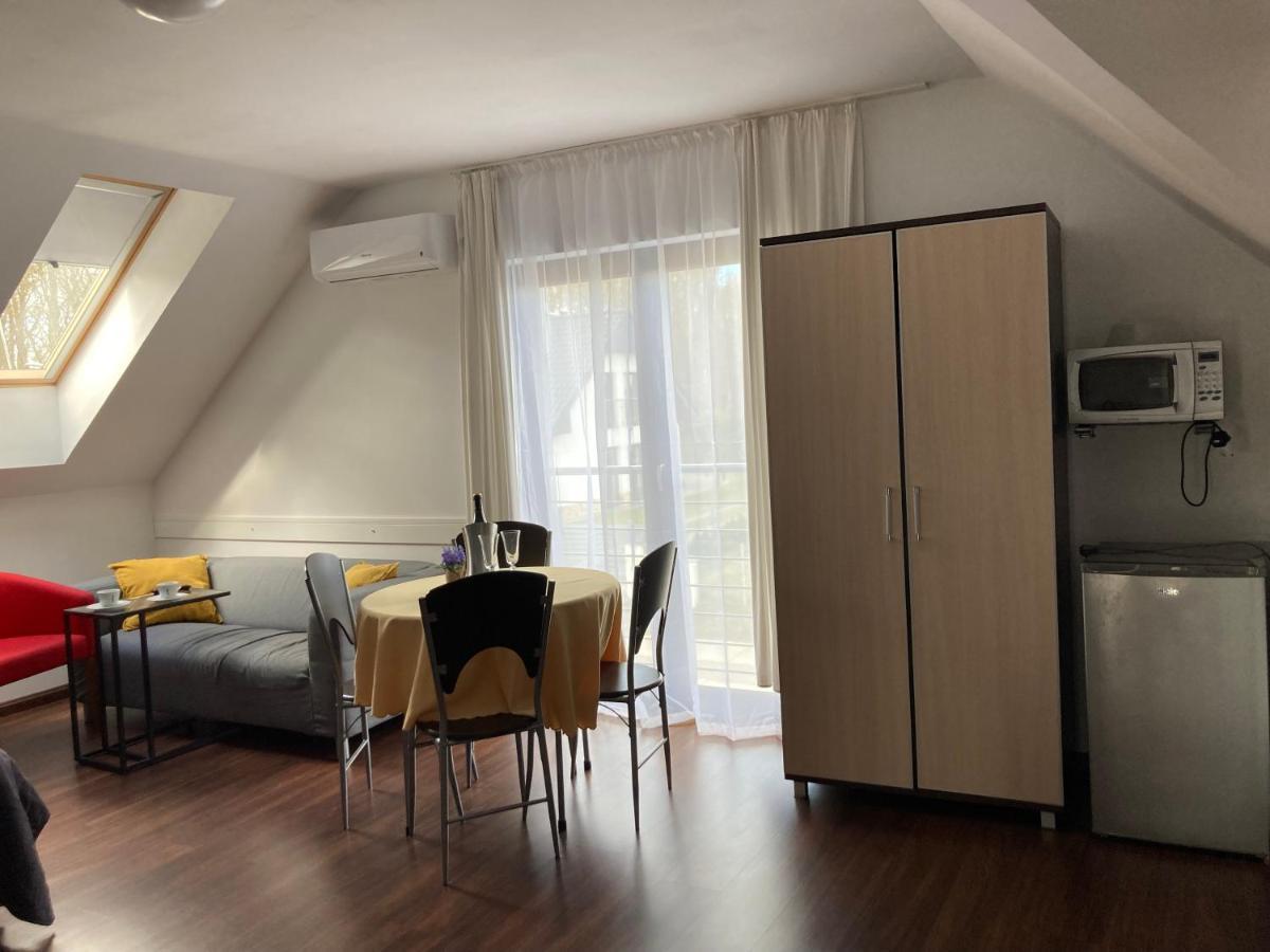 Apartamenty i Pokoje Na Letniej Ujście-Darłowskie Zewnętrze zdjęcie